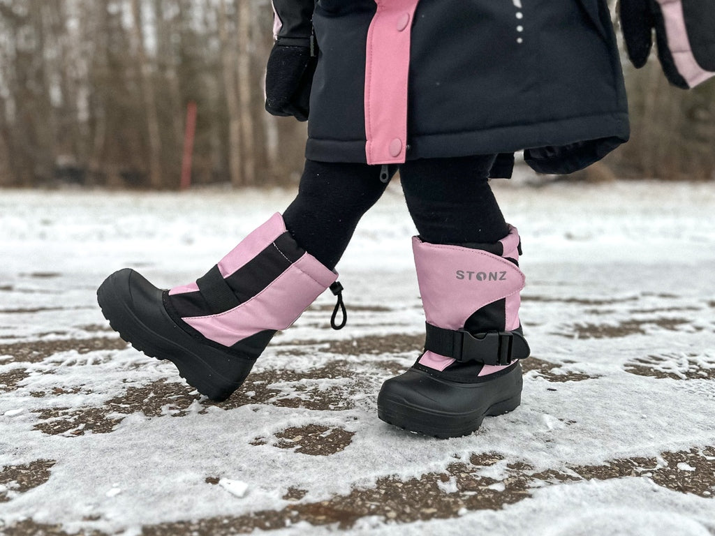 Stonz Trek Boots