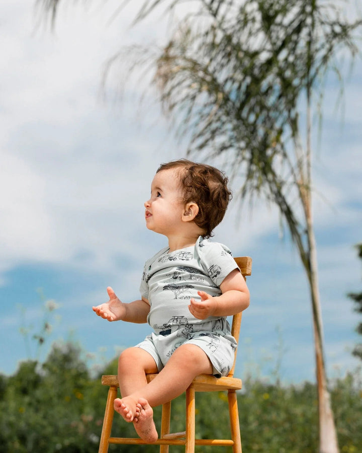 Deux Par Deux Organic Cotton Top &amp; Short Set - Sage With Printed small Jungle